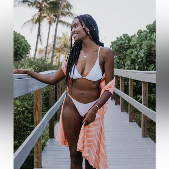 L*SPACE REVOLVE NWT SUNSHINE FEELS WRAP DRESS - Picture 5 of 12